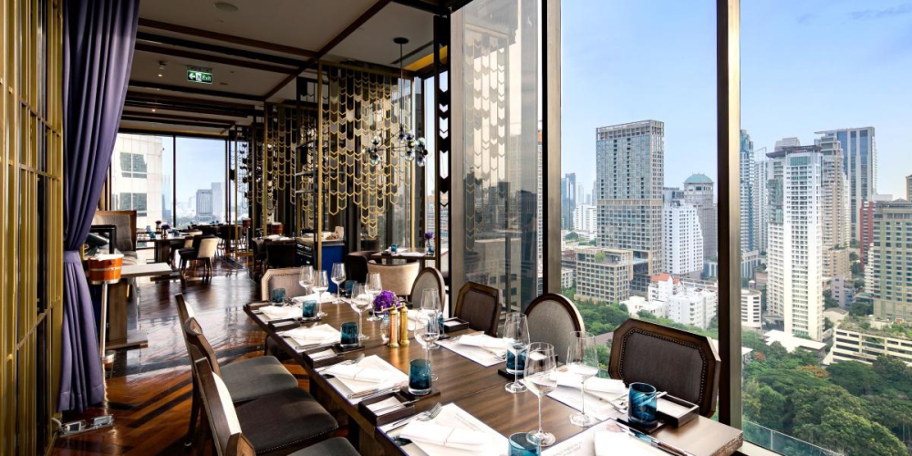 CHAR Restaurant & Rooftop Bar<br><span class="port-text-by">at Hotel Indigo Bangkok</span>